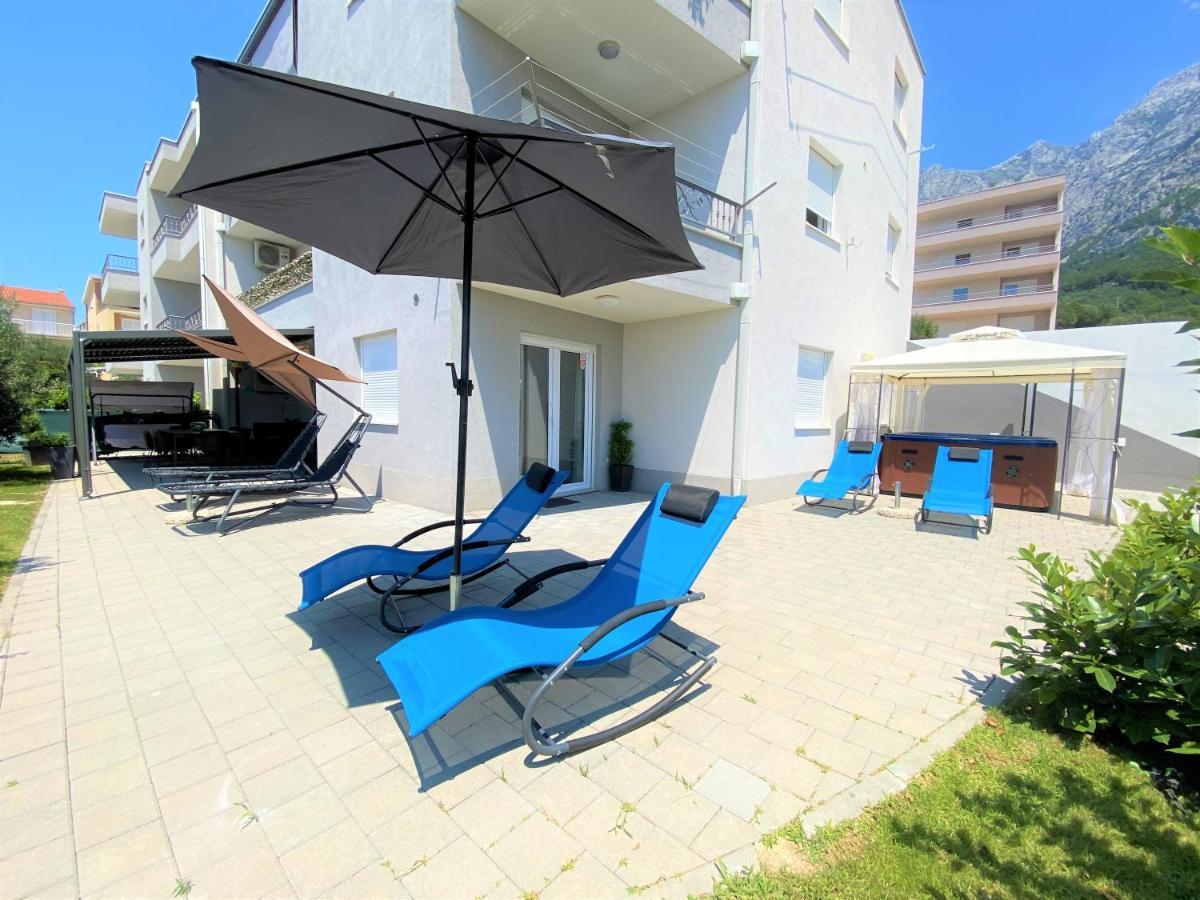 Lux Apartment Sea Shell With Jacuzzi Makarska Esterno foto